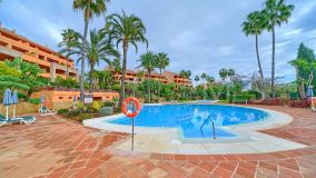 Penthouse for sale in Gran Bahia, Marbella East