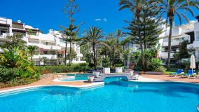 Lägenhet for sale in Alhambra del Mar, Marbella Golden Mile