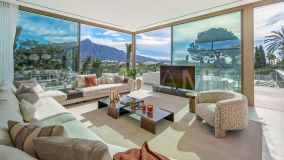 Villa for sale in Nueva Andalucia, Marbella
