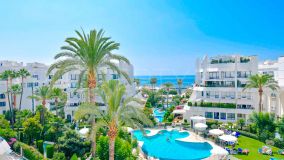 Ático en Marbella house con piscina privada en venta