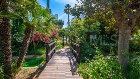Apartamento en venta en Costalita, Estepona Este