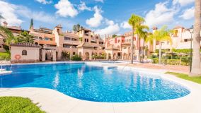 Appartement rez de chaussée for sale in La Cartuja del Golf, Estepona Est