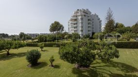 Apartamento de 2 dormitorios en venta en Guadalmina Alta