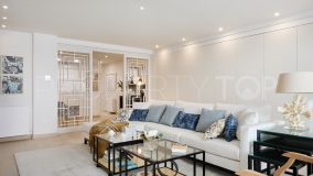 Luxurious and Spacious Design Apartment in a Malaga Prime Location, La Malagueta