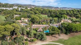 Villa for sale in Rio Real, Marbella Öst