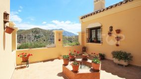 For sale villa with 4 bedrooms in Lomas de La Quinta