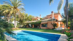 For sale Altos Reales villa with 4 bedrooms