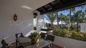 For sale Marina Puente Romano apartment with 4 bedrooms