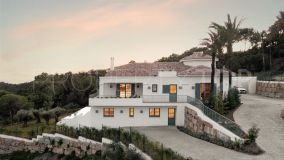 For sale villa in El Madroñal with 4 bedrooms