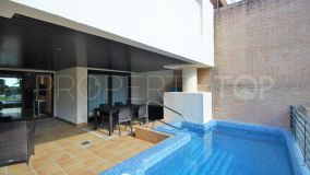 Frontline beach complex apartment with private pool