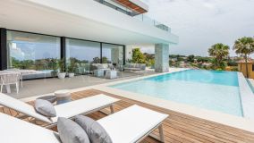 Villa for sale in Carib Playa, Marbella Öst