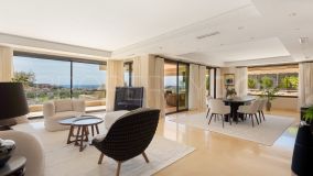 Arrayanes 2: Luxury duplex penthouse with panoramic views and private pool
