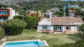 Charming villa in Cascada de Camoján