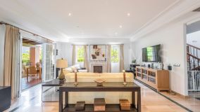 Villa for sale in Huerta Belón, Marbella City