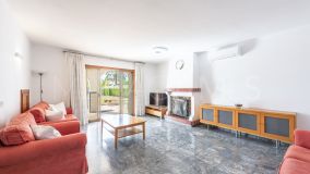 Villa for sale in Huerta del Prado, Marbella City