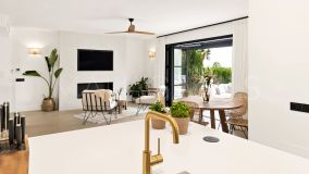Villa zu verkaufen in Puerto del Capitan, Benahavis