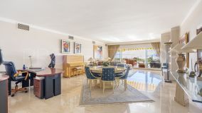 Buy ground floor apartment with 3 bedrooms in Terrazas de Las Lomas