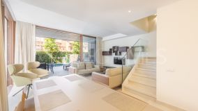 Einfamilienhaushälfte zu verkaufen in Marbella Goldene Meile