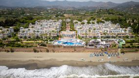 Ático en venta en Dominion Beach, Estepona Este
