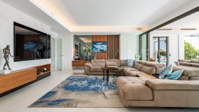Villa for sale in El Capricho, Marbella Golden Mile