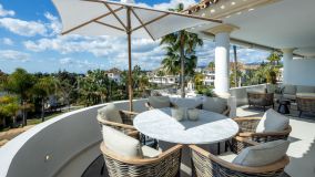Zweistöckiges Penthouse zu verkaufen in Monte Paraiso, Marbella Goldene Meile