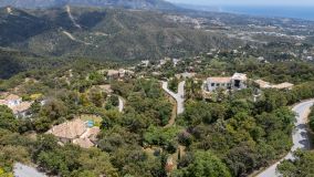 Plot for sale in La Zagaleta, Benahavis