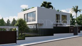 For sale villa in Elviria with 3 bedrooms
