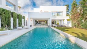 Villa with 5 bedrooms for sale in Rio Verde Playa