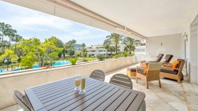 Apartamento en venta en Los Granados Golf, Nueva Andalucia