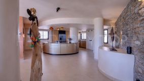 Semi detached house in Los Altos de los Monteros for sale