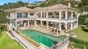 Villa for sale in Monte Mayor, Benahavis