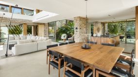 Villa for sale in Nueva Andalucia, Marbella