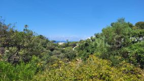 Plot for sale in Elviria, Marbella East