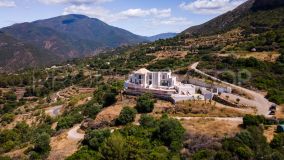 For sale 5 bedrooms villa in Cerros del Lago