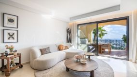 Penthouse for sale in El Herrojo, Benahavis