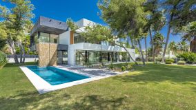 Villa for sale in Cortijo Nagüeles, Marbella Golden Mile