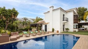 Villa for sale in La Quinta, Benahavis