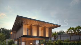 Villa for sale in La Cerquilla, Nueva Andalucia