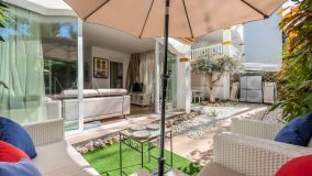 Wohnung zu verkaufen in La Dama de Noche, Nueva Andalucia