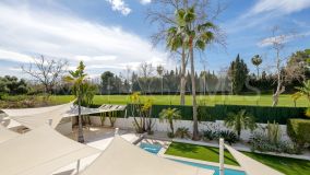 Villa en venta en Guadalmina Alta, San Pedro de Alcantara