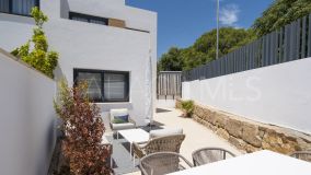 Radhus for sale in Los Naranjos, Nueva Andalucia