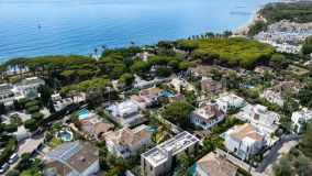 Villa for sale in Casablanca, Marbella Golden Mile