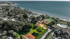 Villa for sale in Paraiso Barronal, Estepona Öst