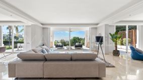 Villa for sale in La Quinta, Benahavis