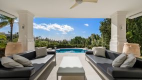 Villa for sale in La Quinta, Benahavis