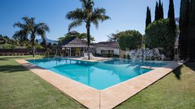 Villa for sale in Guadalmina Baja, San Pedro de Alcantara