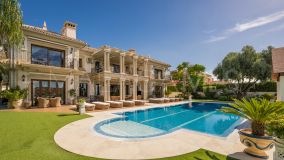 Villa zu verkaufen in Sierra Blanca, Marbella Goldene Meile