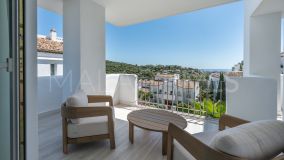 Lägenhet for sale in Altos de La Quinta, Benahavis