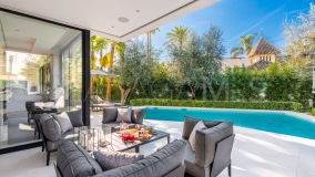 Villa en venta en Casablanca, Marbella Golden Mile