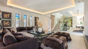 Villa en venta en Casablanca, Marbella Golden Mile